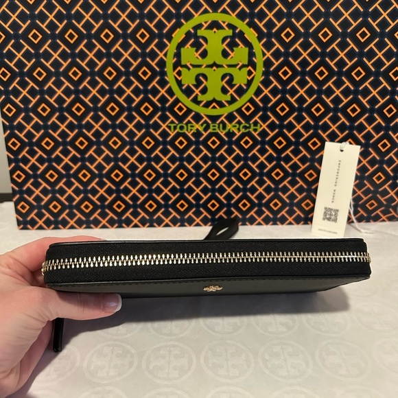 Tory Burch Emerson Wristlet Zip Continental Wallet Black Gold - Picture 4 of 10